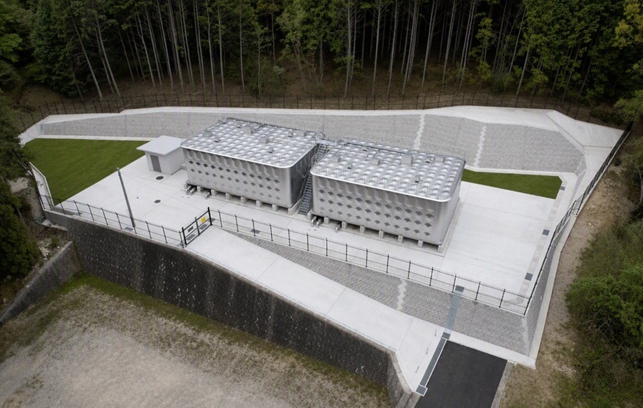 地域の安全を支える新たな防災施設の構築～広島虹山調整池新設工事～